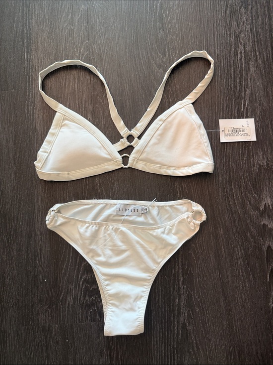 Lioness Other - LIONESS white silver detail bikini size XS NWT